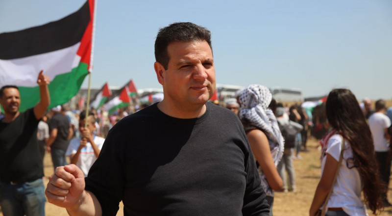 عودة يدين بشدة الانفجار ضد موكب رامي الحمدالله وماجد فرج عودة يدين بشدة الانفجار ضد موكب رامي الحمدالله وماجد فرج