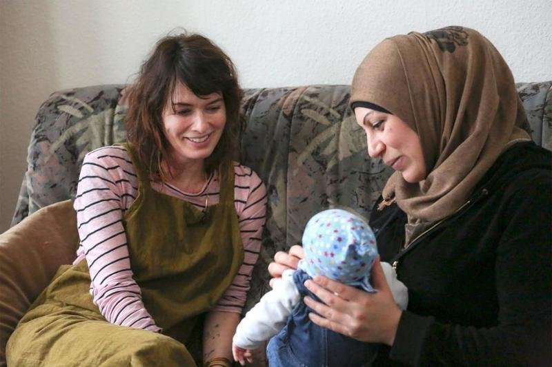لينا هيدي في ضيافة عائلة سوريّة-2