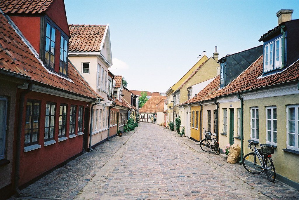 إليكم، جولة سياحية ثقافية في أودنسي الدنماركية-8