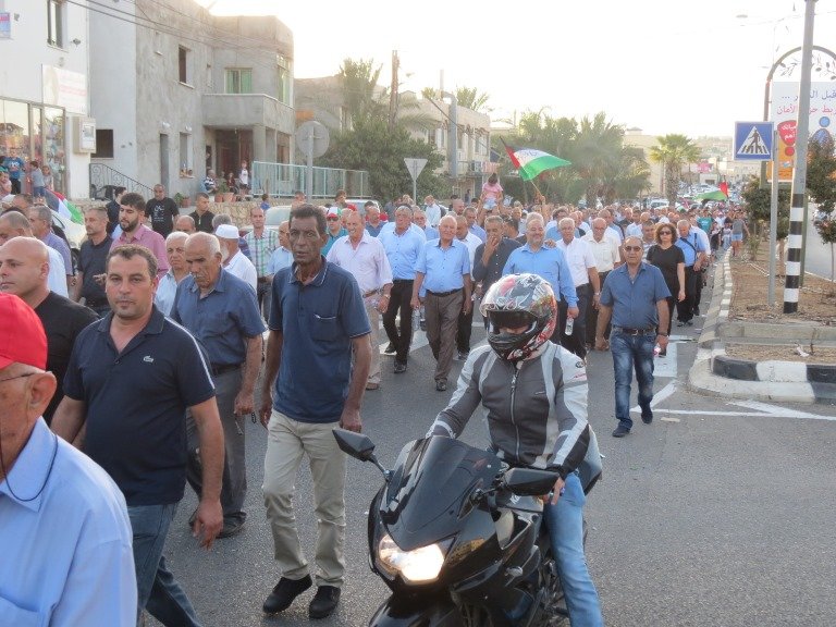 غنايم لـ "بكرا": عدم اعلان الإضراب سبب المشاركة الهويلة في مسيرة الشهداء-21