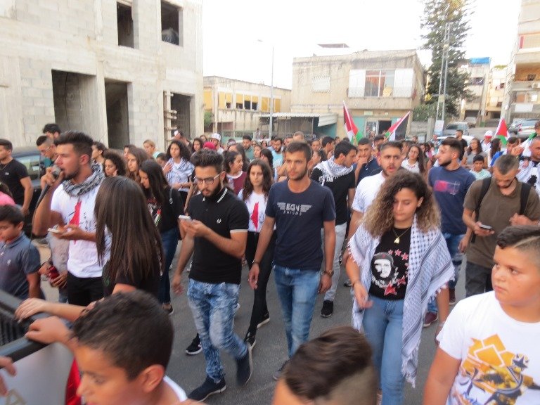 غنايم لـ "بكرا": عدم اعلان الإضراب سبب المشاركة الهويلة في مسيرة الشهداء-46