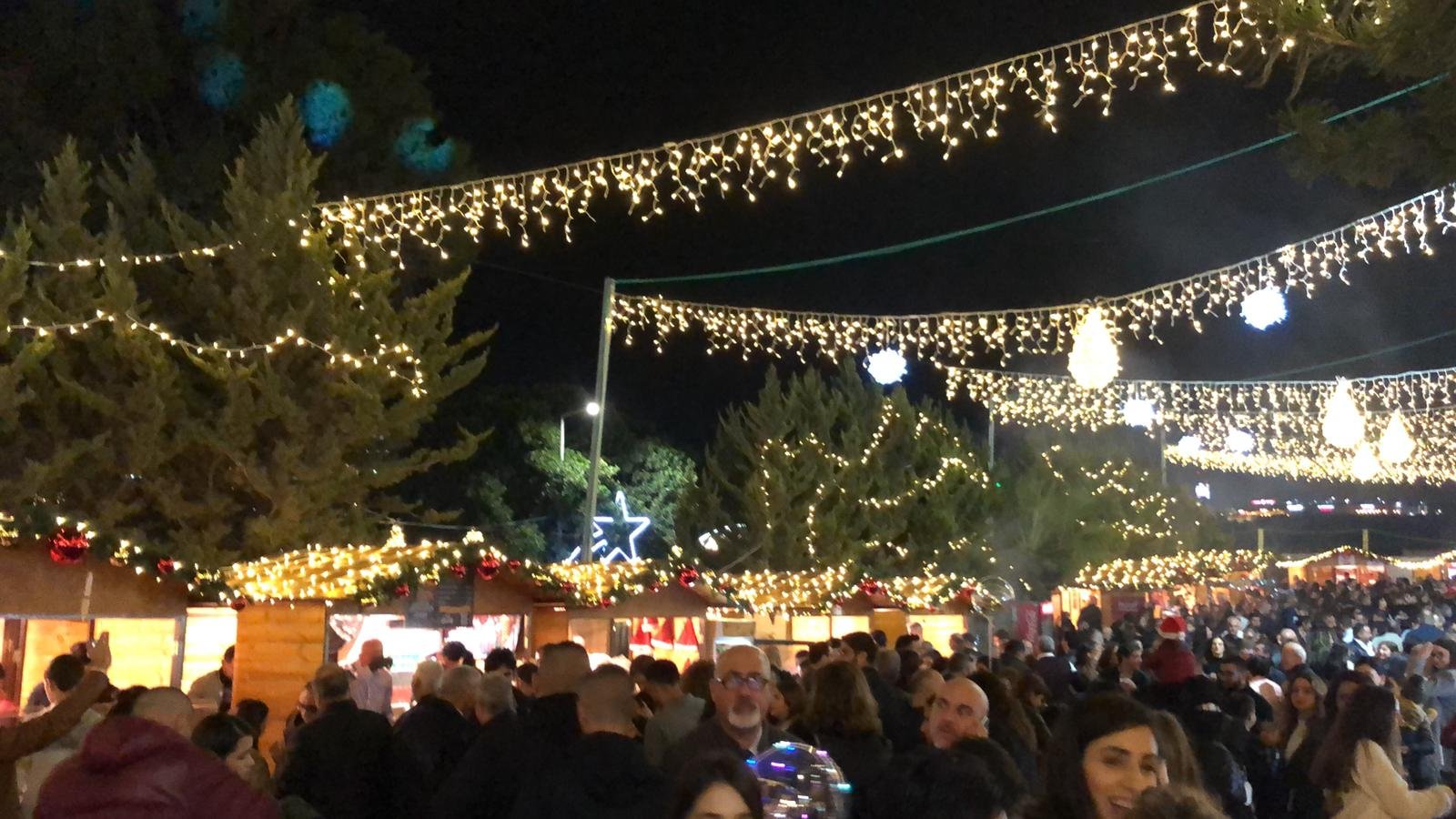 الناصرة: اضاءة شجرة الميلاد للّاتين-26