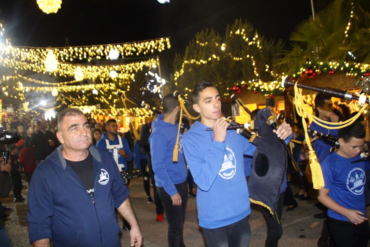 الناصرة: اضاءة شجرة الميلاد للّاتين-66