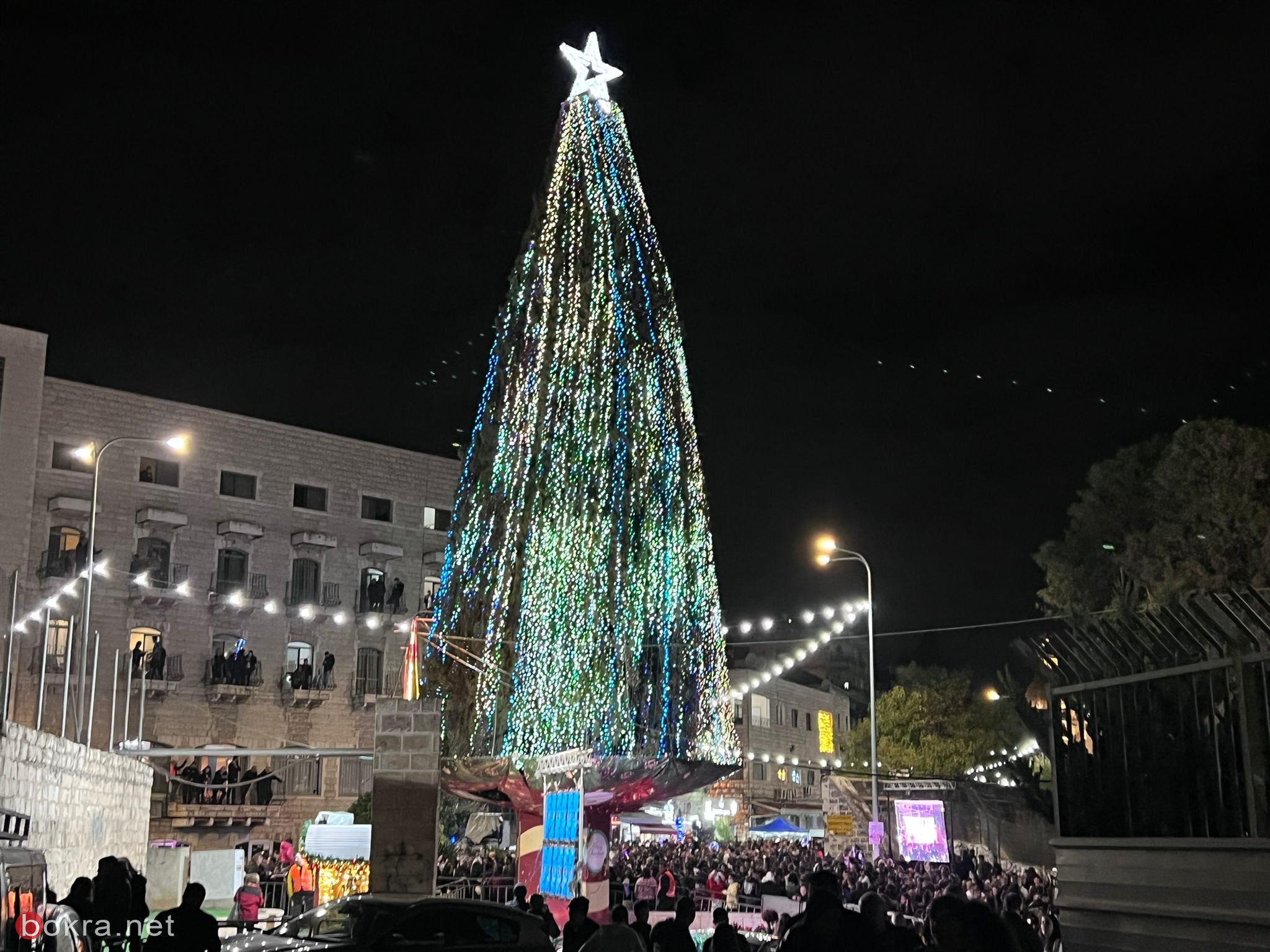 الناصرة: اضاءة شجرة عيد الميلاد تنثر فرح قلوب المحتفلين-0