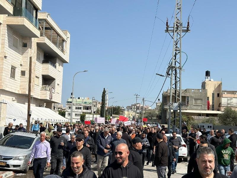 اختتام المظاهرة الحاشدة في كفركنا لوقف الحرب على غزة بمشاركة الآلاف-7