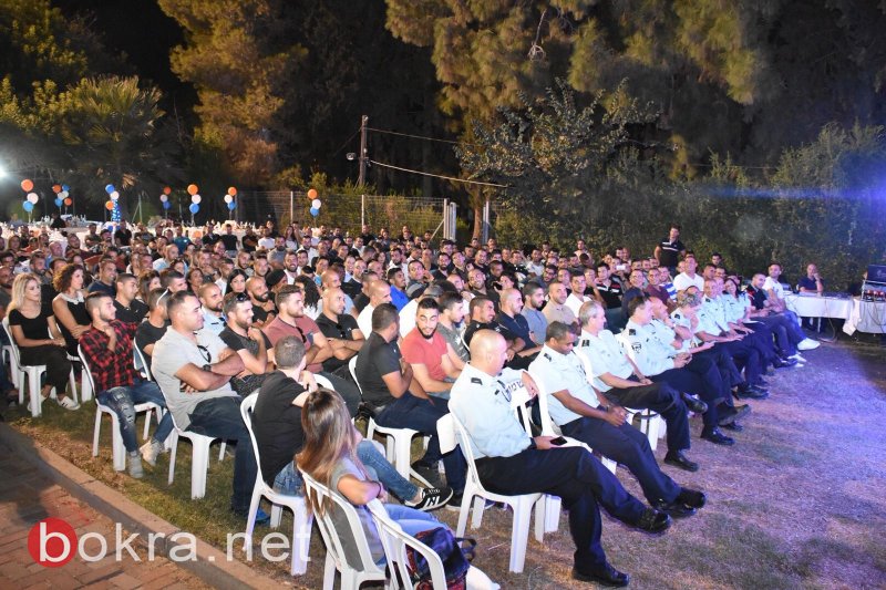 "حكروش"  في حفل تكريم افراد الشرطة العرب:  " حقك أمٓلك هو الراية " -1