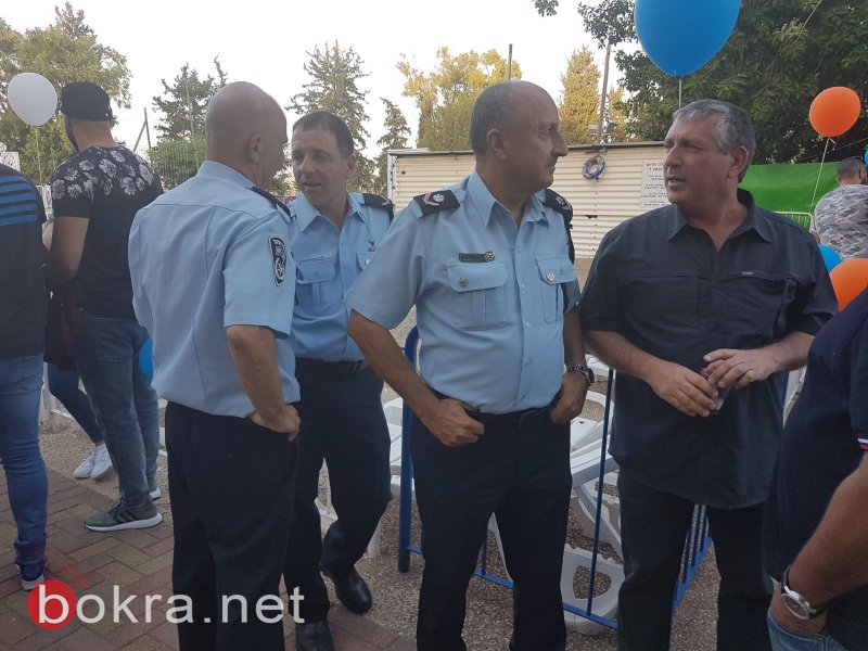 "حكروش"  في حفل تكريم افراد الشرطة العرب:  " حقك أمٓلك هو الراية " -4