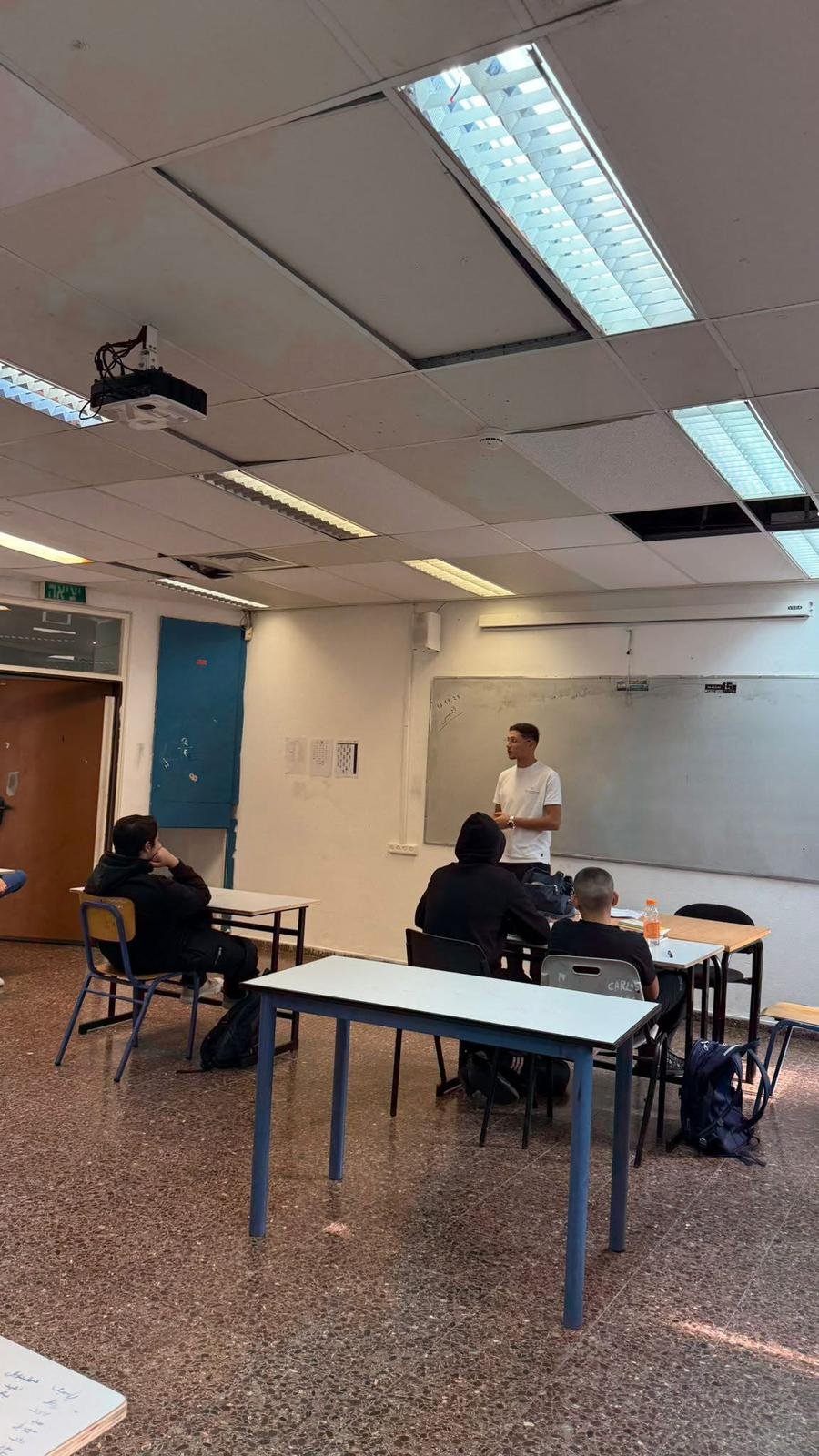 "مركز مساواة يوسّع عمله مع الشبيبة: محاضرات، خطط تطوعية، وتجربة ديمقراطية في المدارس"-1