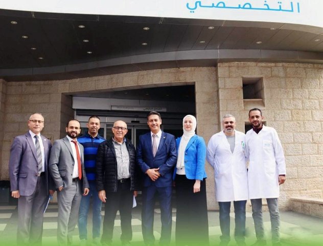 الجامعة العربية الأمريكية في زيارة لمستشفى اتش كلينيك التخصصي في رام الله لتعزيز التعاون والشراكة-5