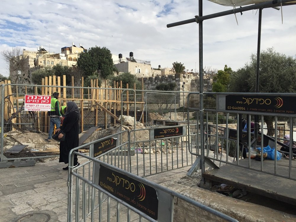 اسرائيل تواصل بناء 3 مراكز امنية جديدة في باب العمود-0