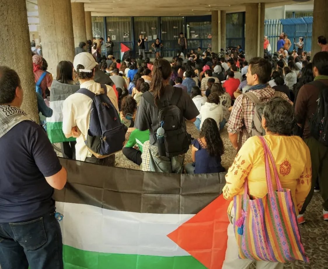 أكبر جامعة في المكسيك تنضم للاحتجاجات الطلابية المناصرة لفلسطين-2