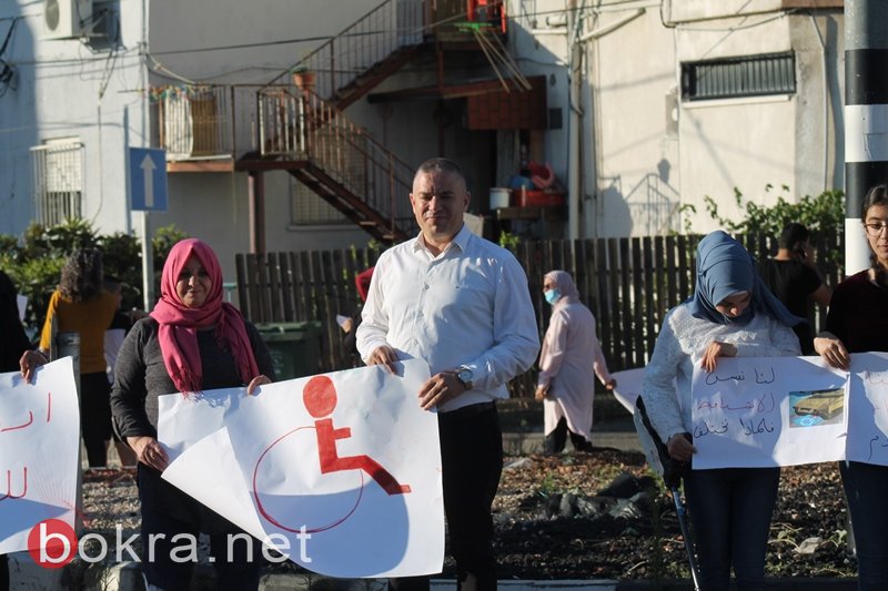 سخنين: تظاهرة لاهالي ذوي الاحتياجات الخاصة منددة بالإعدامات الميدانية -22