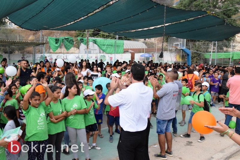 رئيس بلدية الناصرة، علي سلام يشارك اطفال مخيم الناصرة بلدي فرحتهم -42