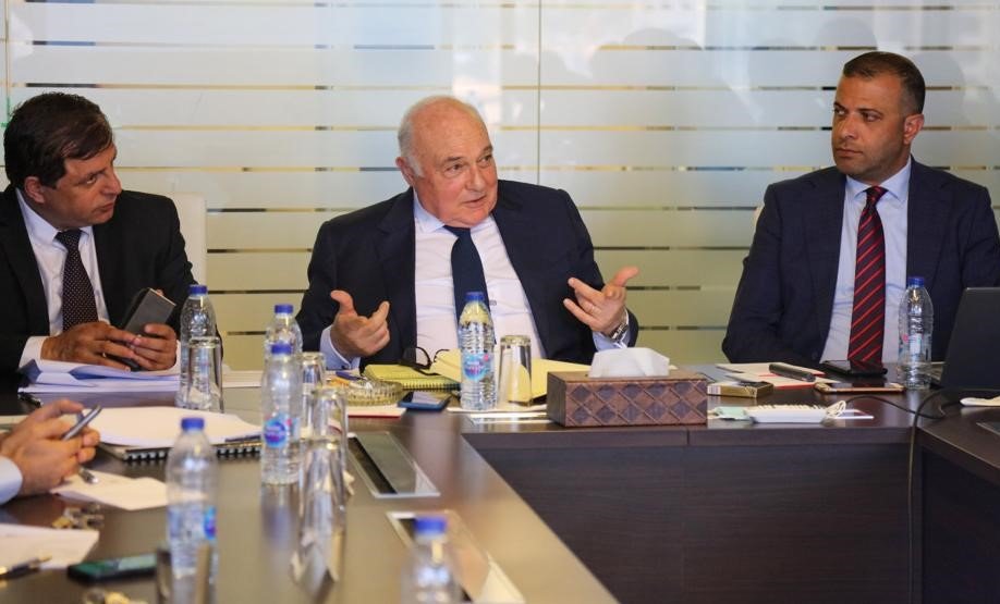 السلطة الفلسطينية تتجه للتقاعد الاجباري والاختياري لخفض فاتورة الرواتب بنسبة 50%-0