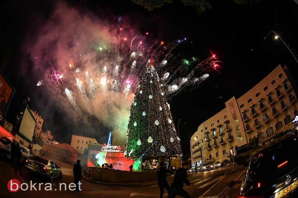 هكذا احتفلت الناصرة بإضاءة شجرة الميلاد وسط ظروف الكورونا-12
