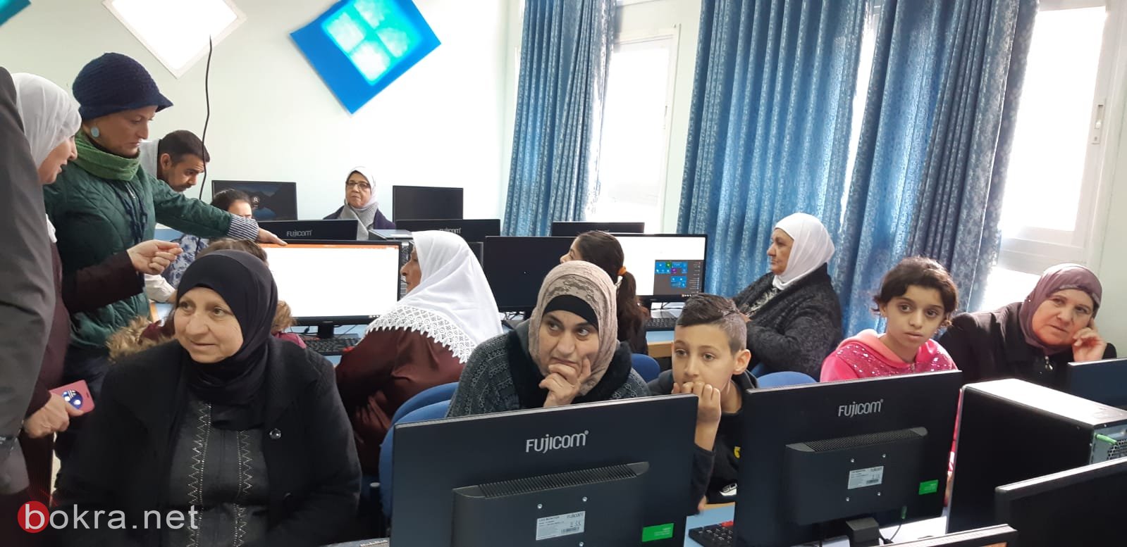 كفر مصر: مدرسة الأمل تستضيف مدراء مدارس ضمن برنامج التعلم المتبادل-53