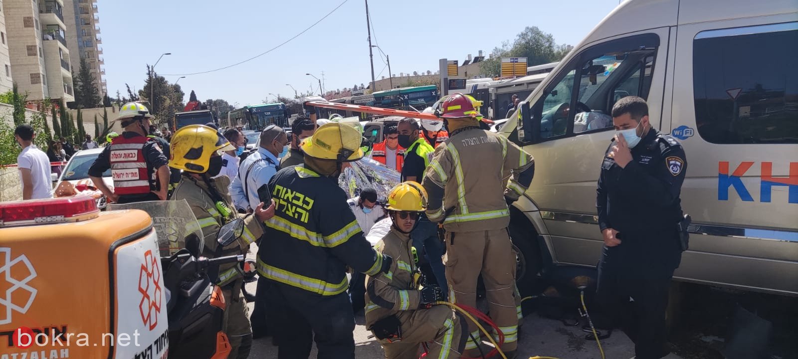 مصرع سيدة  جرّاء حادث طرق في القدس واصابة 5 اخرين-4