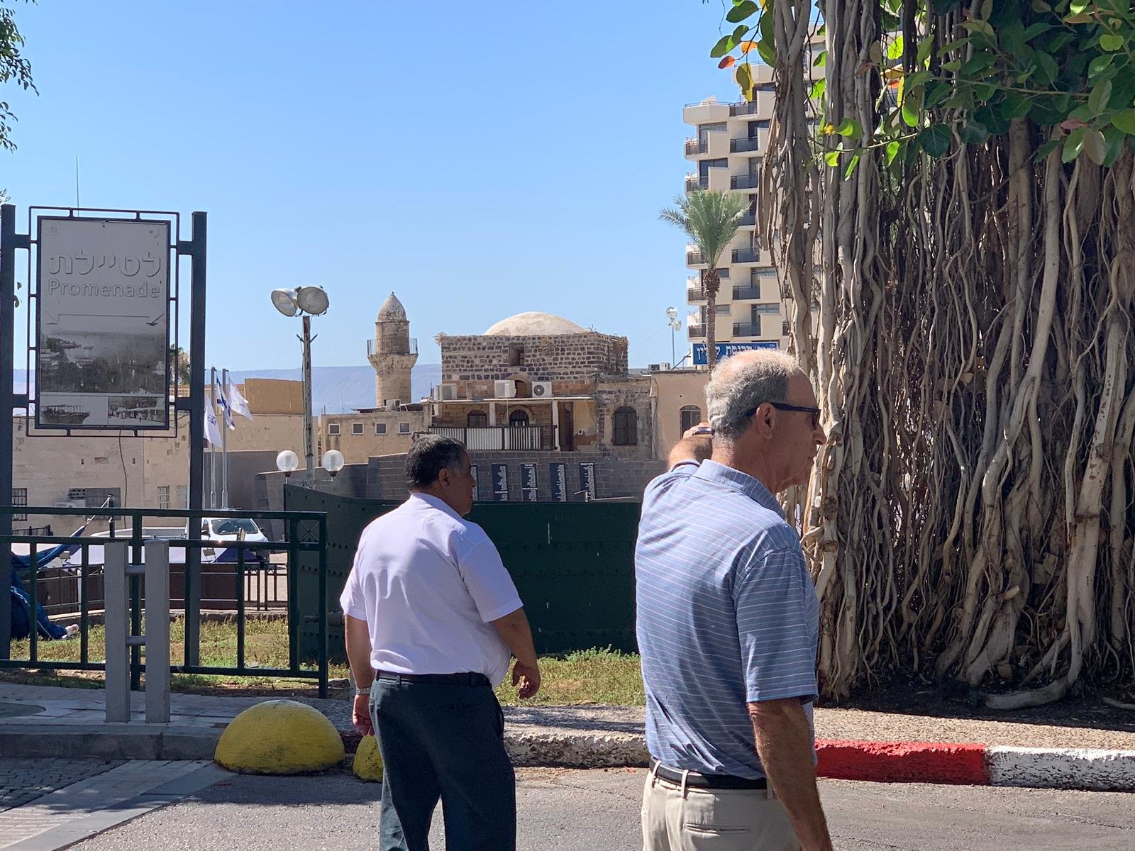 المجلس الإسلامي الأعلى يتابع اعمال التنظيف في مسجد البحر في طبريا-4