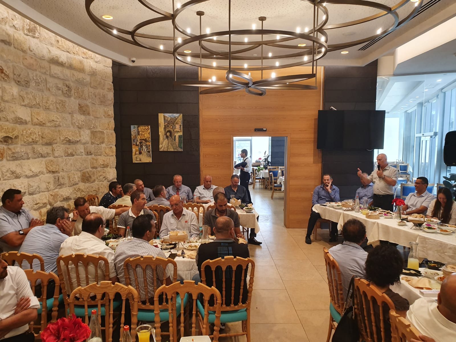 ادارة بنك هبوعليم تلتقي مع مجموعة من رجال الاعمال في الناصرة -11