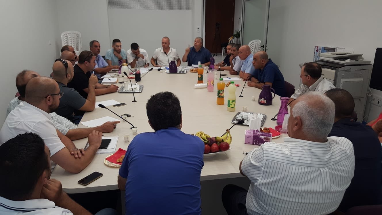 عقد جلسة أولى للجنة الانتخابات بمشاركة ممثلين عن جميع القوائم في الناصرة-1