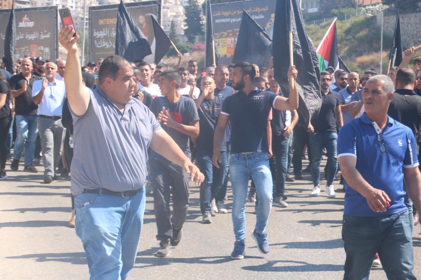 المجتمع العربي يختتم يومًا من المظاهرات المنددة بالعنف-20