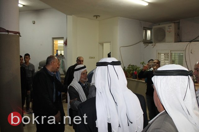 عقد راية الصلح بين ابناء العمومة من عائلة خطيب في كفر كنا-45