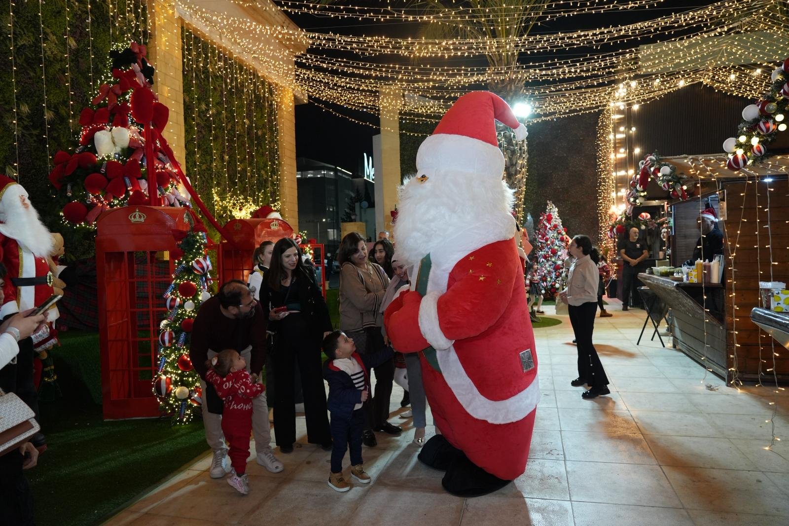 (صور) انطلاق الحدث الاضخم.. قاعات New Grand Palace- نوف هجليل تحتضن أكبر احتفالات الميلاد-18