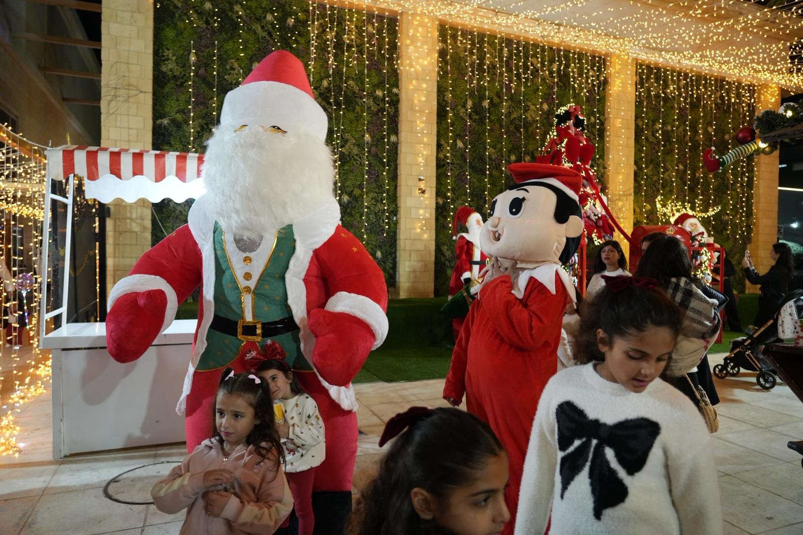 (صور) انطلاق الحدث الاضخم.. قاعات New Grand Palace- نوف هجليل تحتضن أكبر احتفالات الميلاد-20