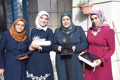 نقابة المعلمين في اسرائيل تقوم بتوزيع حواسيب لوحية على المعلمين في ام الفحم-4