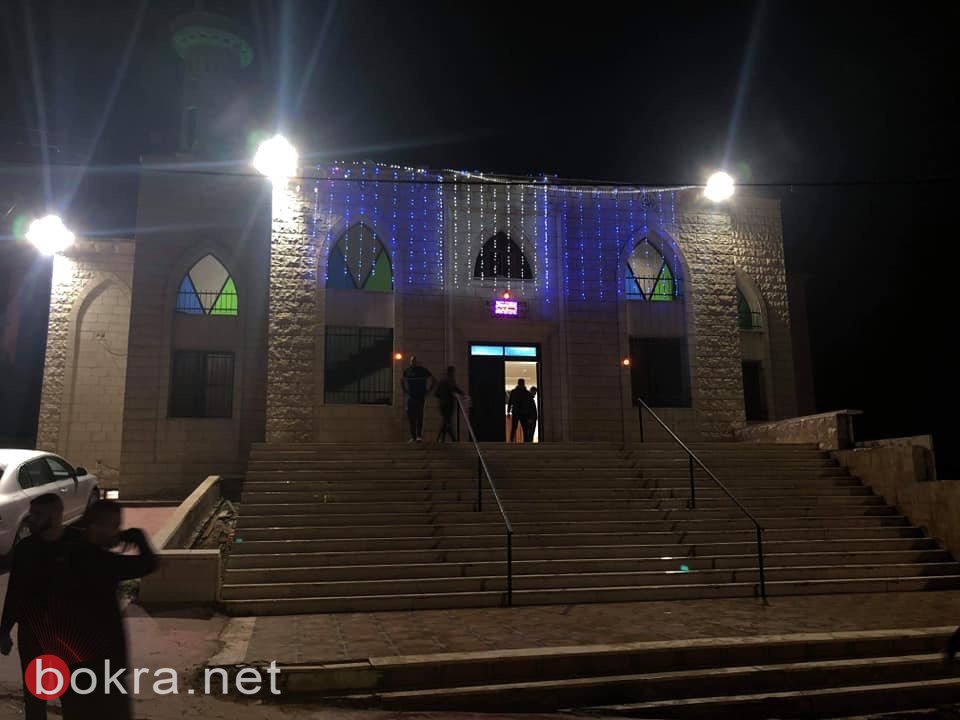 الجامعة الامريكيّة في جنين: تزيين مسجد السكنات بمبادرة من طلّاب ام الفحم -11