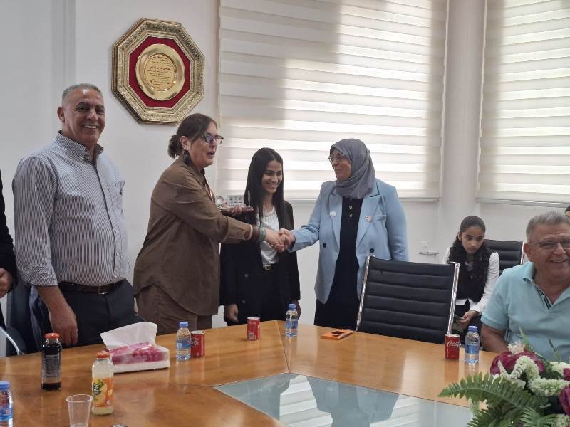 ضمن رؤية بلدية كفر قرع لتعزيز المشاركة المجتمعية: الطلاب يديرون البلدية ليوم كامل في إطار مبادرة "قيادة السلطة المحلية"-20