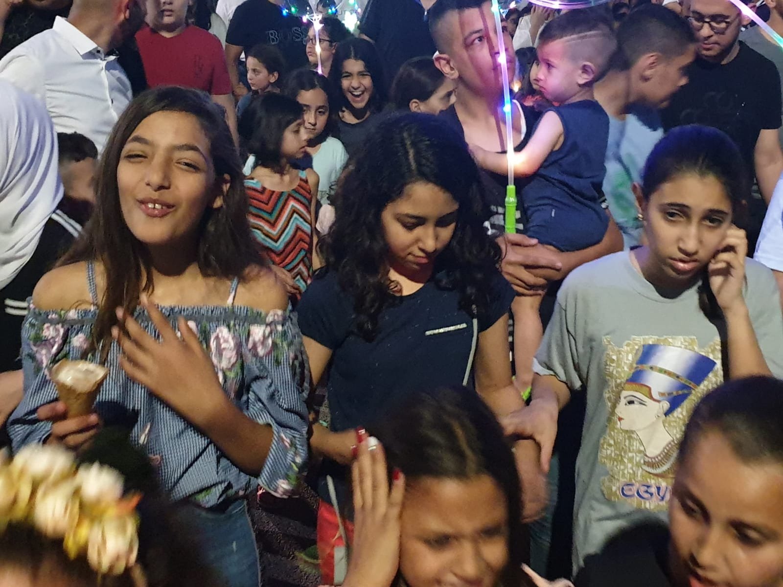 المئات في مسيرة عيد الفطر في الناصرة-10