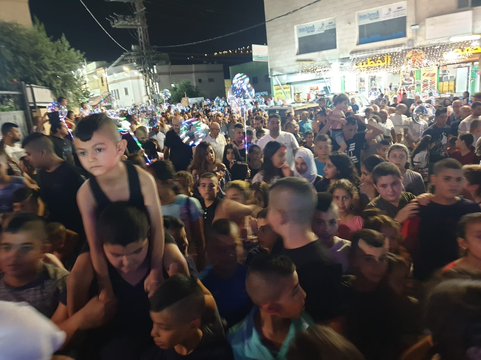 المئات في مسيرة عيد الفطر في الناصرة-33