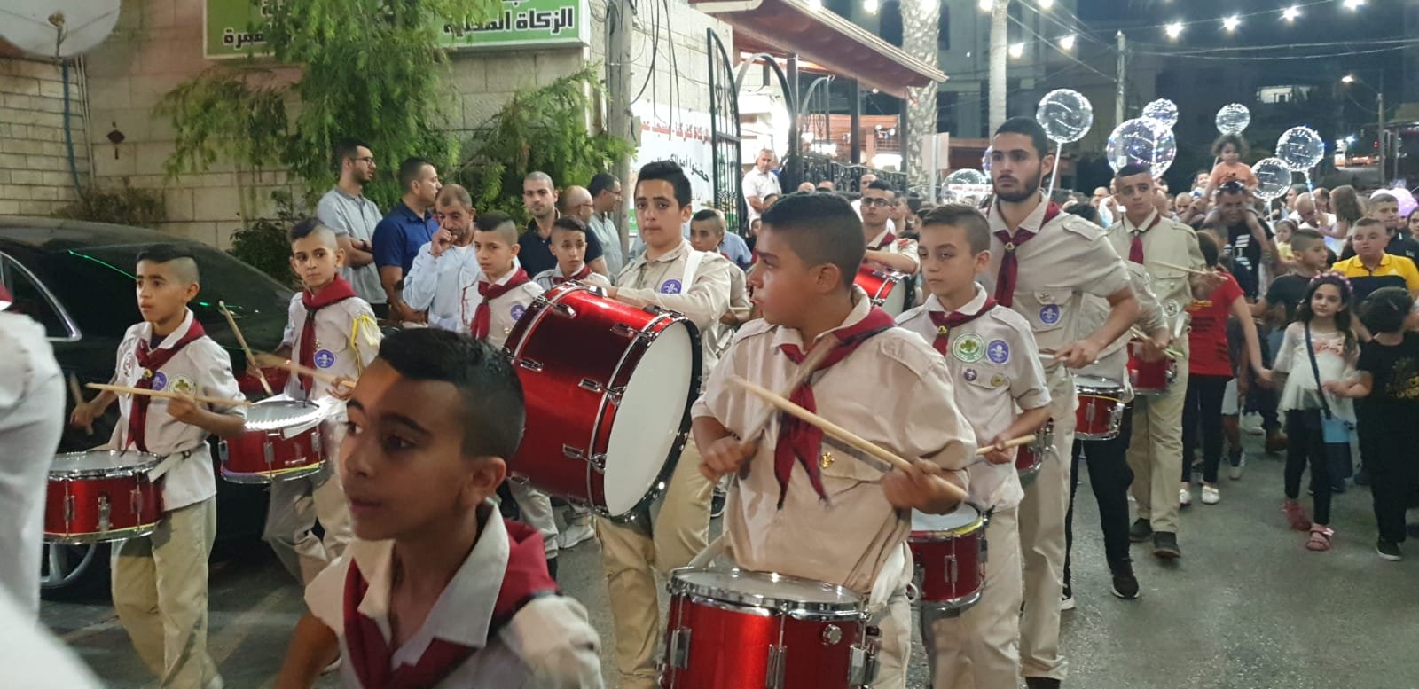 المئات في مسيرة عيد الفطر في الناصرة-34