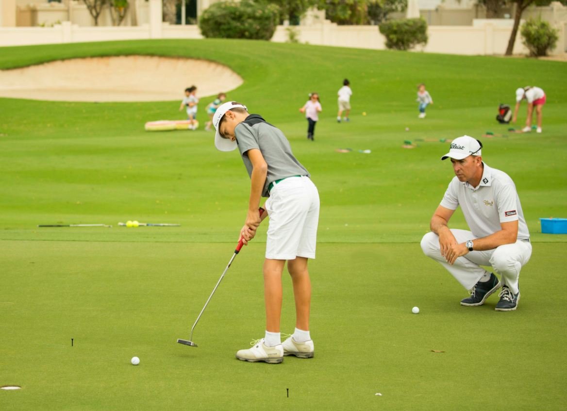 مدرسة باتش هارمون للجولف في دبي تطلق برنامج تدريب للاعبين المبتدئين-0
