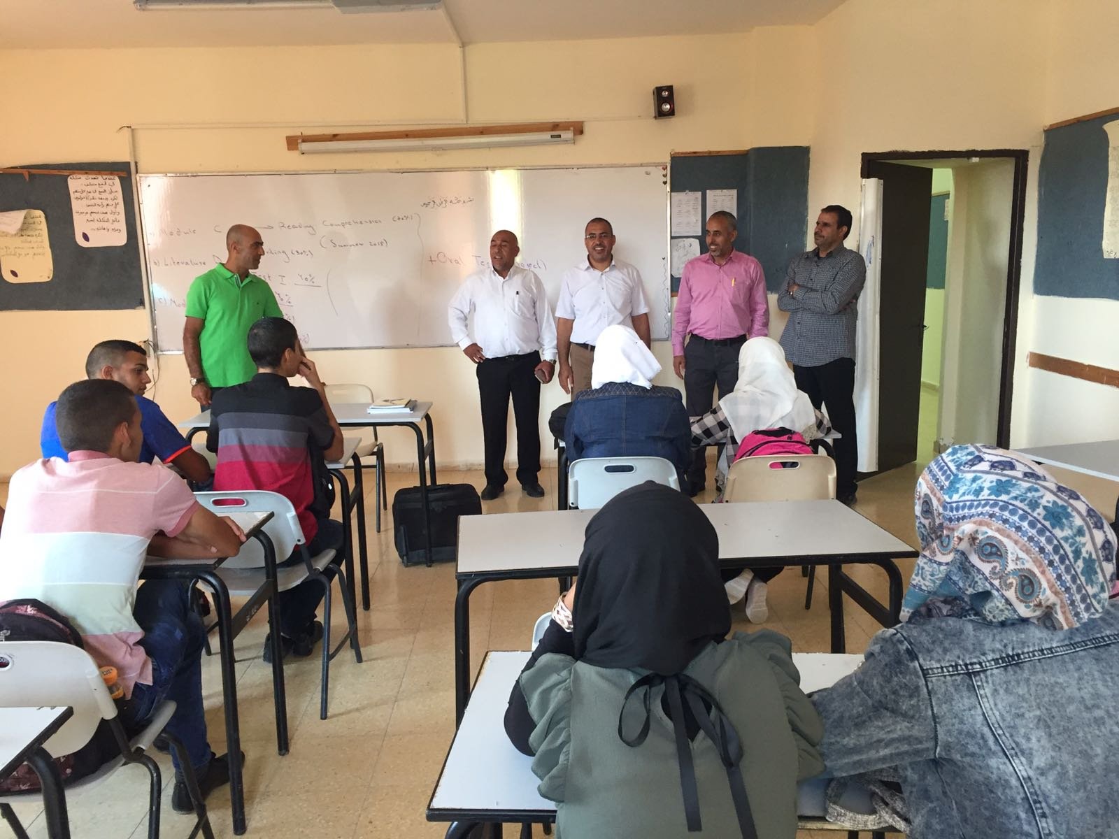 تشجيعا للتنافس والمدارس الأهلية النائب ابو عرار يفتتح السنة الدراسية في مدرسة عهد الأهلية للعلوم-1