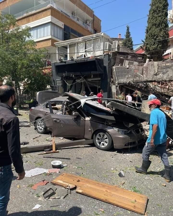 إصابة 9 أشخاص بانفجار أسطوانة غاز وسط دمشق-0