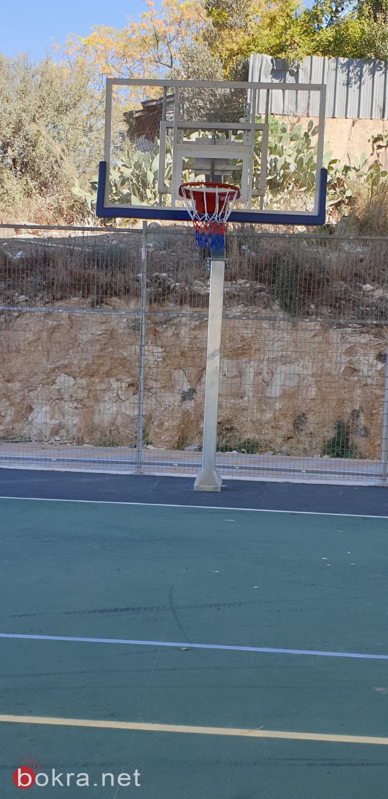 بلدية الناصرة تنهي العمل في اقامة ملعب كرم قدم وكرة سلة في كرم الصاحب-5