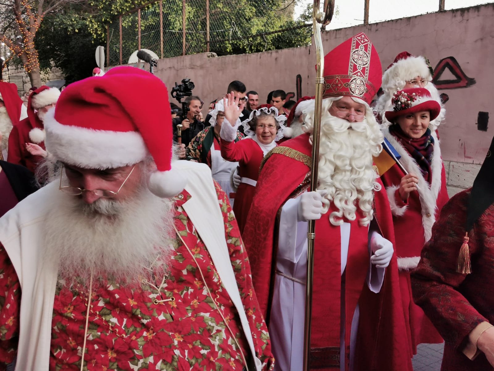 مشاركة واسعة في مسيرة الميلاد التقليدية بحسب التقويم الشرقي في الناصرة-19