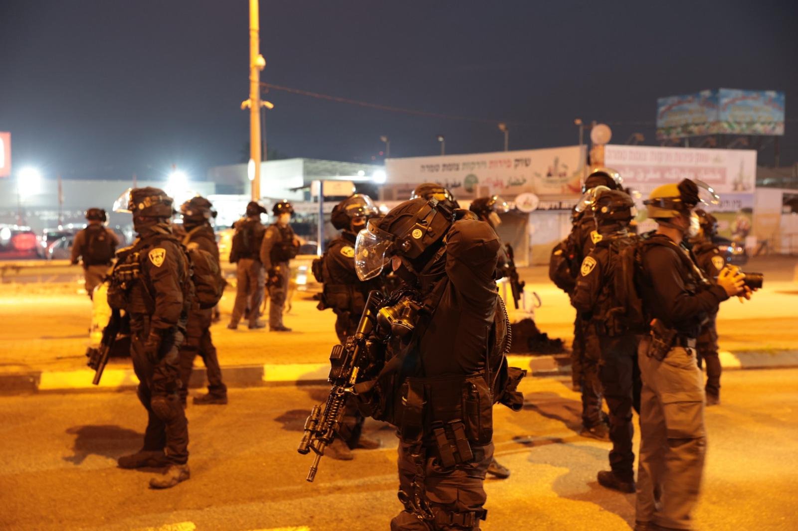 مباشر: اختتام مظاهرة طمرة القطرية ضد الجريمة وتقاعس الشرطة بحضور واسع-9
