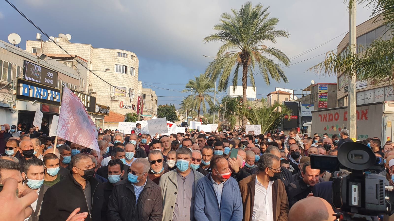 مباشر: اختتام مظاهرة طمرة القطرية ضد الجريمة وتقاعس الشرطة بحضور واسع-22
