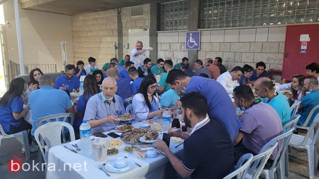 إفطار جماعي في مستشفى الناصرة-الإنجليزي-10