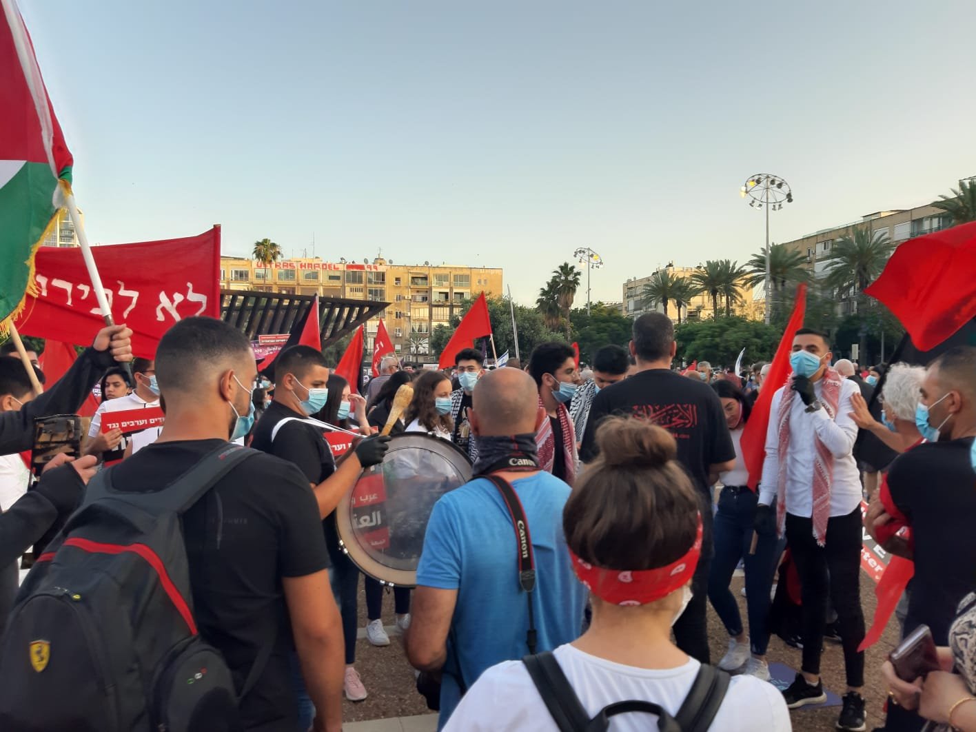 بمشاركة الآلاف، انطلاق التظاهرة في تل ابيب رفضًا للضم والاحتلال-8