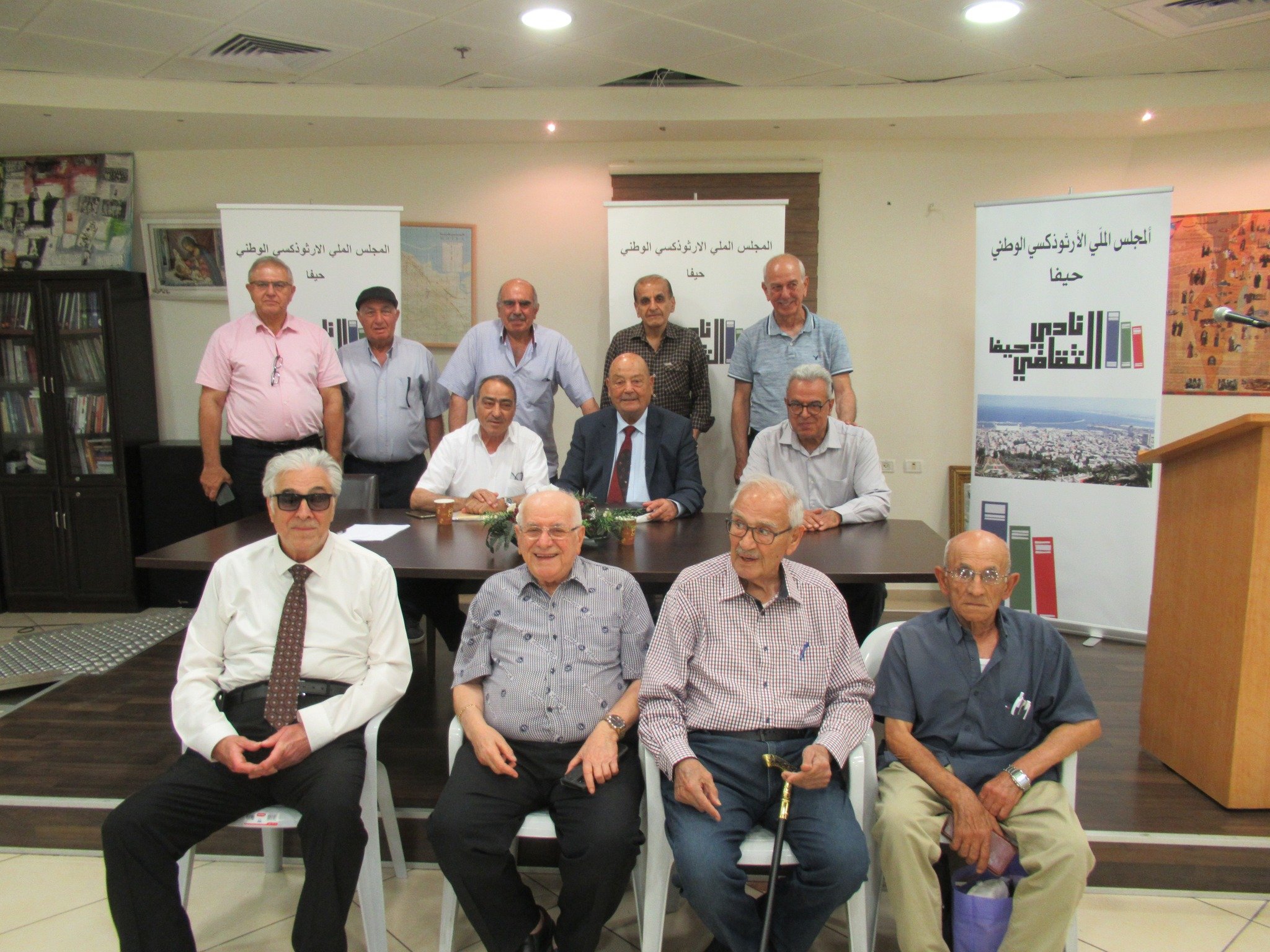 إشهار دراسات د. محمد شلباية في نادي حيفا الثقافي-6