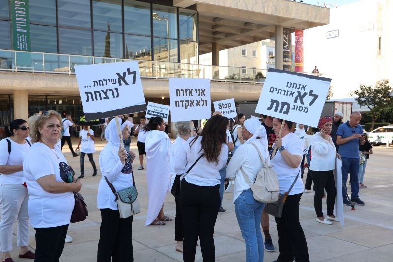 بمشاركة جماهيرية واسعة: تل ابيب تشهد "مسيرة الأموات" الحاشدة ضد العنف والجريمة-5