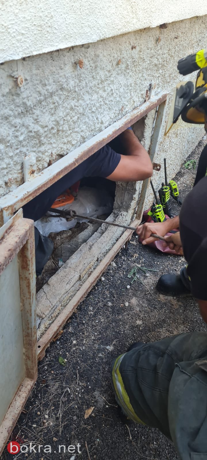 حيفا: تخليص عامل بعد إصابته بحادث عمل-3