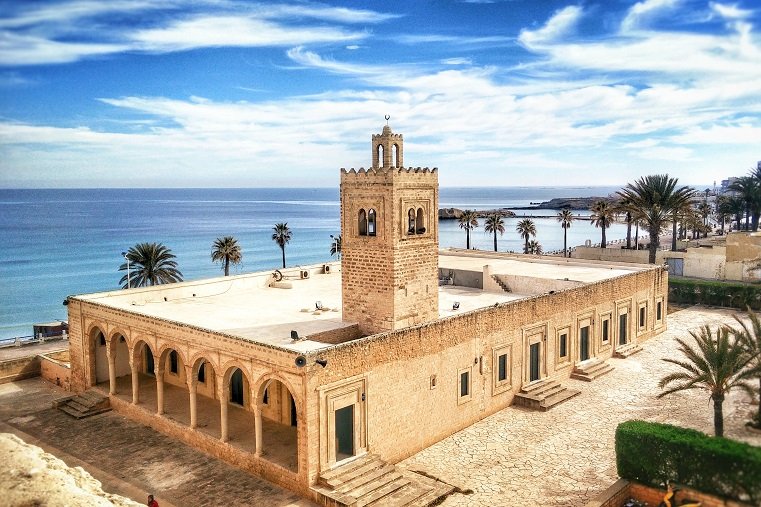 أهم المناطق السياحية في تونس-1