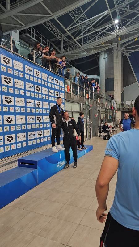 فخر كبير..السّبيح النصراوي مهدي شريف يحصد المرتبه الأولى في بطولة اسرائيل لسباحة 100 متر-1