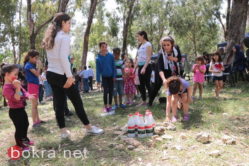 مشاركة المئات في مهرجان الأرض والعودة على ارض الرويس المهجرة-5