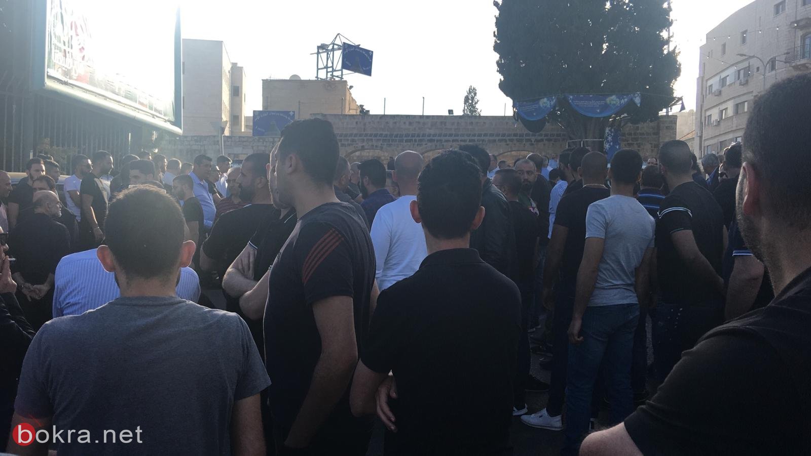 الناصرة: الآلاف يشيّعون الفنان توفيق زهر ضحية جريمة القتل-32